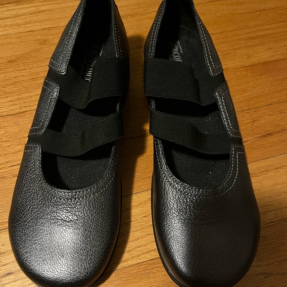 Arcopedico Women’s Shoe - Picture 8 of 8